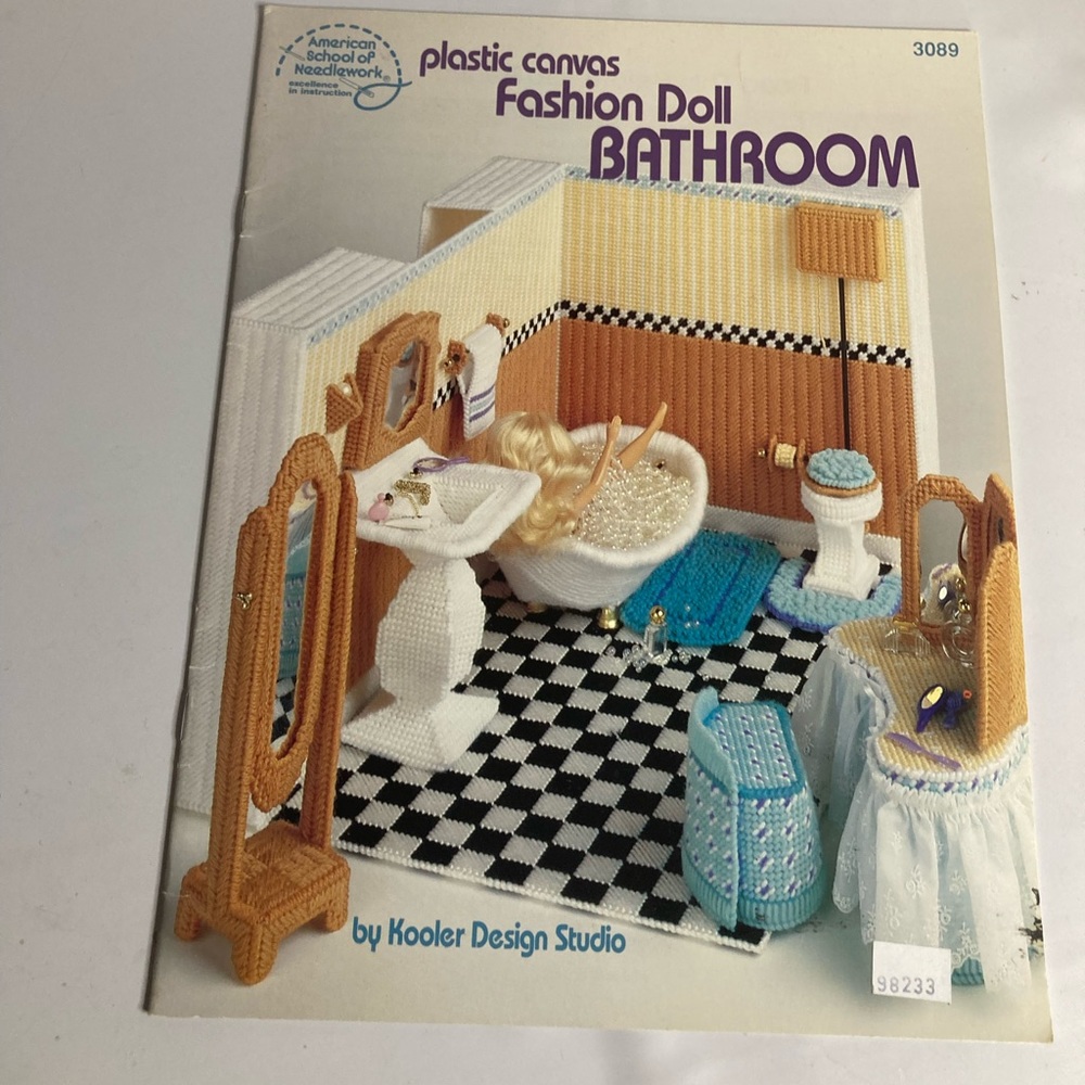 American school of needlework plastic canvas fashion doll bathroom